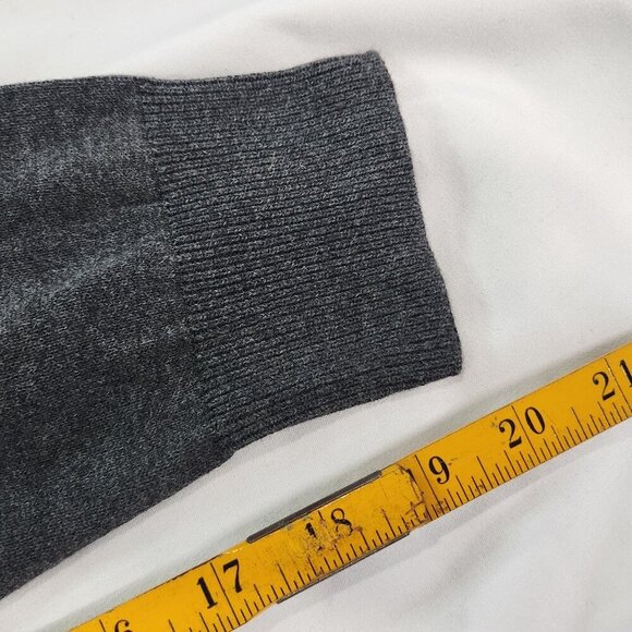 Crewneck Sweater Large - Picture 5 of 5